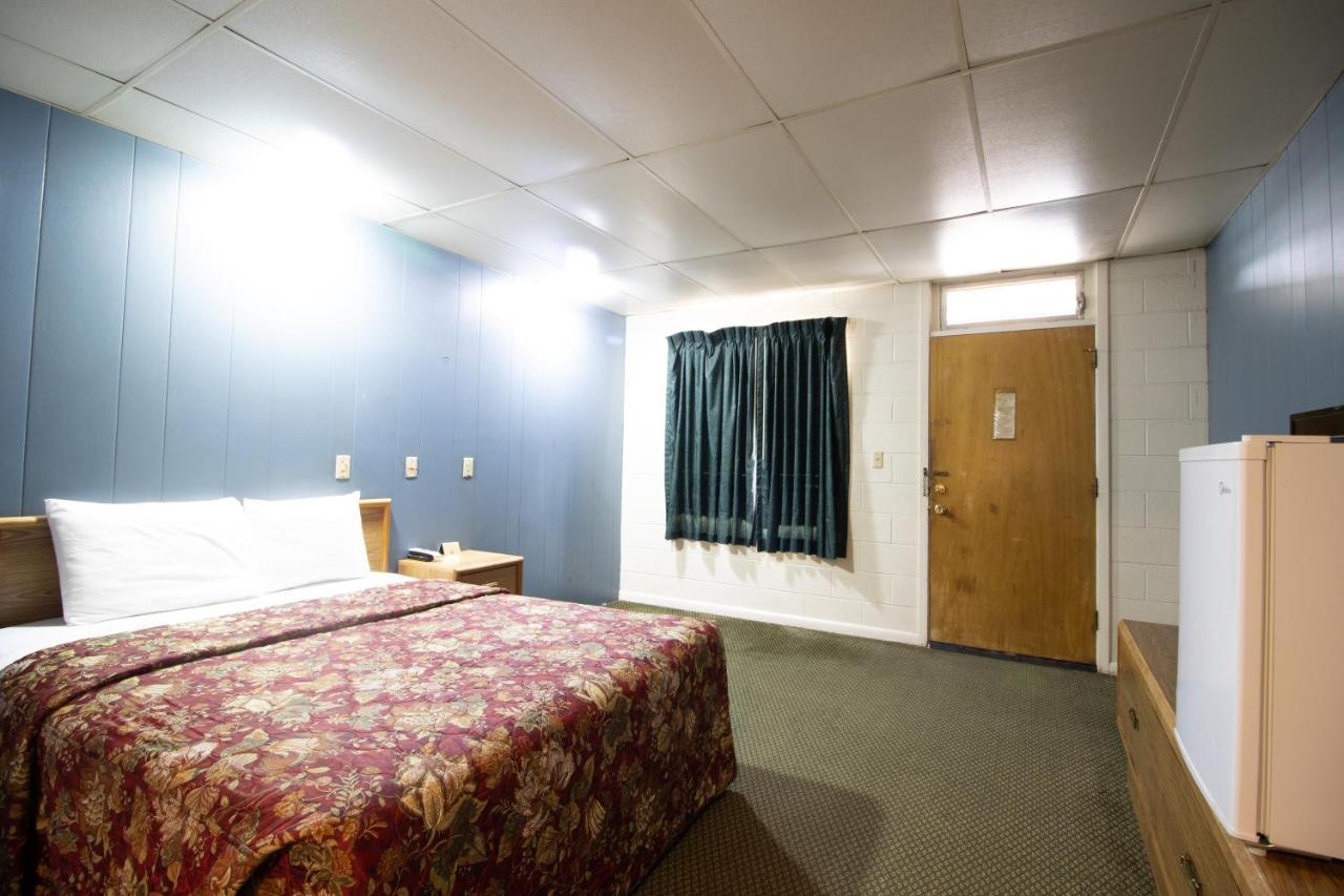 Wyoming Motel Wheatland Esterno foto